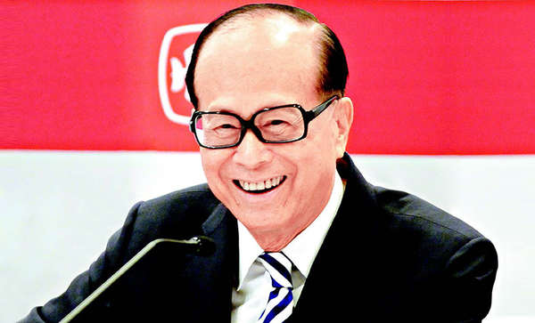 李嘉诚对教育的寄语,最后听哭了所有人! 李嘉诚对教育的寄语,最后听哭了所有人!